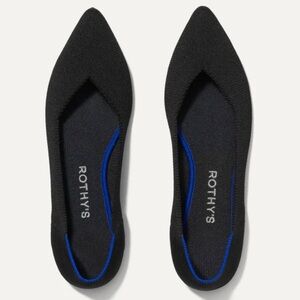 Rothy’s The Point Black Flats - Size 6 **Recommend Sizing Up**
